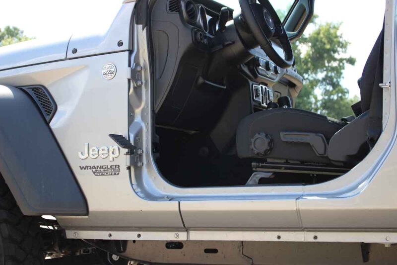 Jeep Wrangler Foot Pegs - Fishbone Offroad - FB21082 - Black - `18-`27